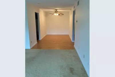 4100 Parklawn Avenue #218, Edina, MN 55435 - Photo 2