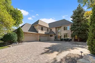 13025 44th Ave N, Plymouth, MN 55442 - Photo 2