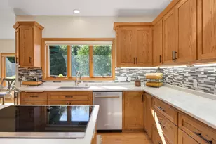 13025 44th Ave N, Plymouth, MN 55442 - Photo 12