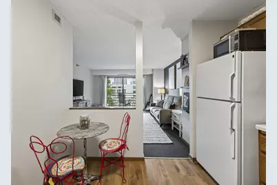 66 9th Street E #1313, Saint Paul, MN 55101 - Photo 4