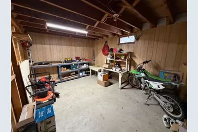 140 2nd Avenue SW, Spring Grove, MN 55974 - Photo 8