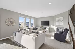 20627 Granville Ln, Lakeville, MN 55044 - Photo 14