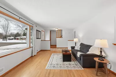 8190 Ingberg Trail S, Cottage Grove, MN 55016 - Photo 8