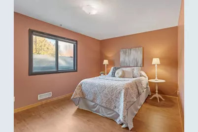 13573 Everton Avenue, Apple Valley, MN 55124 - Photo 12