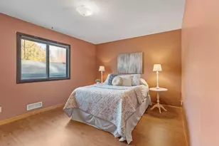 13573 Everton Ave, Apple Valley, MN 55124 - Photo 12