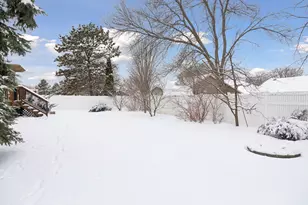 9392 Cortland Rd, Woodbury, MN 55125 - Photo 40