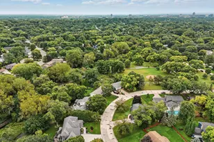 5512 Hillside Ct, Edina, MN 55439 - Photo 82