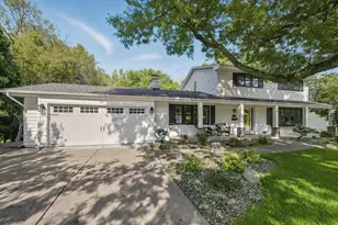 5512 Hillside Ct, Edina, MN 55439 - Photo 6