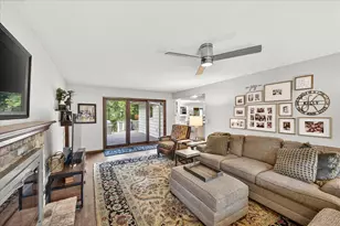 5512 Hillside Ct, Edina, MN 55439 - Photo 38