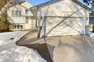 7631 Homestead Ct S, Cottage Grove, MN 55016 - Photo 1