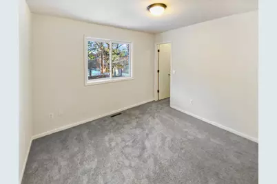 7631 Homestead Court S, Cottage Grove, MN 55016 - Photo 4