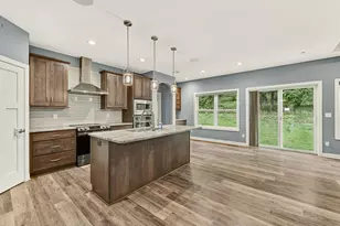 4283 Stone Point Dr NE, Rochester, MN 55906 - Photo 4