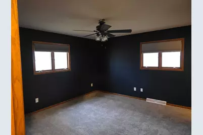 100 1st Street E, Vernon Center, MN 56090 - Photo 18