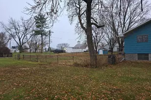 100 1st St E, Vernon Center, MN 56090 - Photo 20