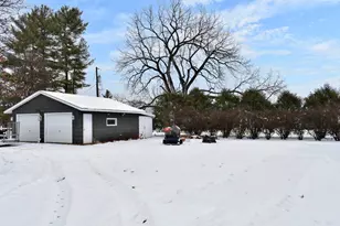 624 7th St W, Wabasha, MN 55981 - Photo 28