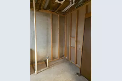 951 W Village Circle SE, Rochester, MN 55904 - Photo 8