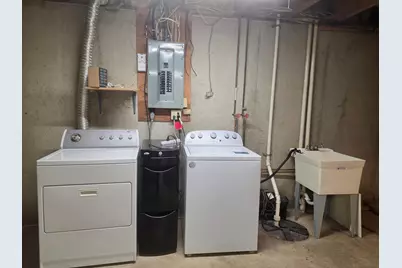 951 W Village Circle SE, Rochester, MN 55904 - Photo 10