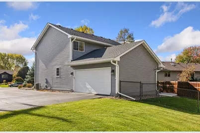 967 Stony Point Road, Eagan, MN 55123 - Photo 26