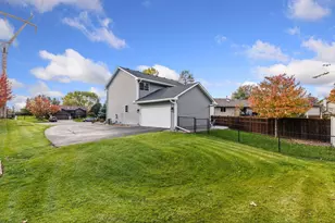 967 Stony Point Rd, Eagan, MN 55123 - Photo 32