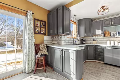 213 N Harold Street, Ivanhoe, MN 56142 - Photo 12