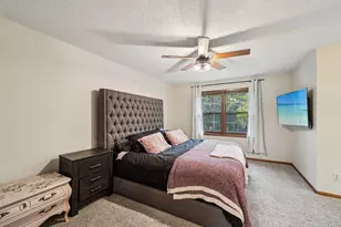 320 Karen Ln NE, Columbia Heights, MN 55421 - Photo 12