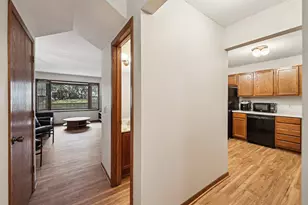 320 Karen Ln NE, Columbia Heights, MN 55421 - Photo 26