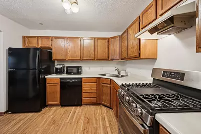 320 Karen Lane NE, Columbia Heights, MN 55421 - Photo 8