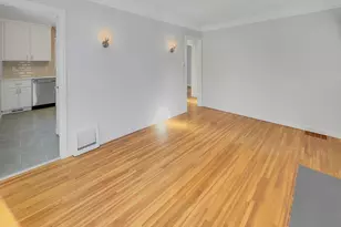 1147 Hoyt Ave W, Saint Paul, MN 55108 - Photo 8