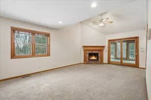 1482 Riverside Dr, River Falls, WI 54022 - Photo 10