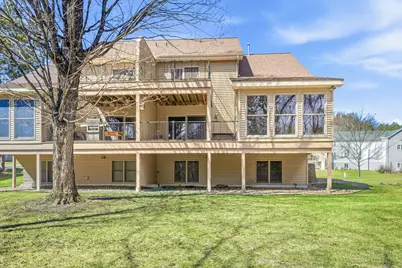 1482 Riverside Drive #1482, River Falls, WI 54022 - Photo 6