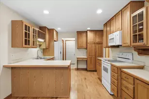 1482 Riverside Dr, River Falls, WI 54022 - Photo 14