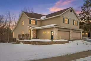 1482 Riverside Dr, River Falls, WI 54022 - Photo 2