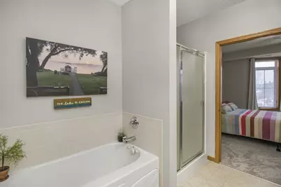 14587 Florissant Path #228, Apple Valley, MN 55124 - Photo 18