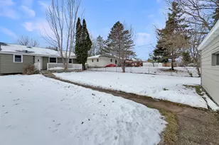 6648 4th St N, Oakdale, MN 55128 - Photo 14