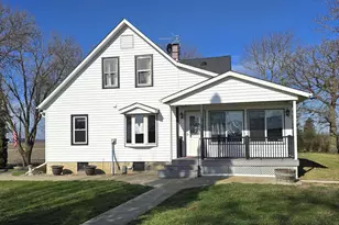 67632 440th St, Fairfax, MN 55332 - Photo 2