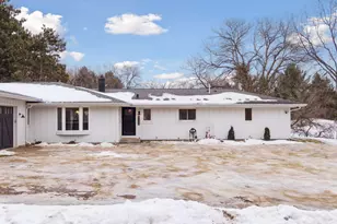 9353 Stonebridge Trail N, Stillwater, MN 55082 - Photo 2