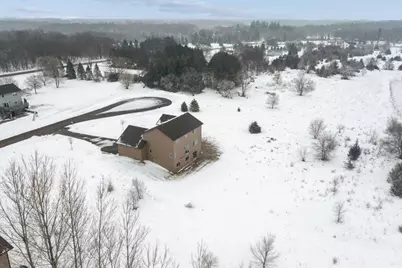 21532 Butternut Street NW, Oak Grove, MN 55011 - Photo 2