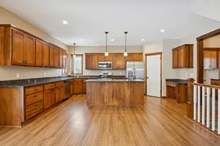 21532 Butternut St NW, Oak Grove, MN 55011 - Photo 4