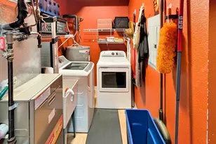 308 E 18th St, Minneapolis, MN 55404 - Photo 30