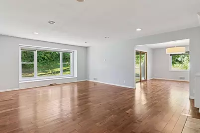 2465 Brunswick Avenue N, Golden Valley, MN 55422 - Photo 6