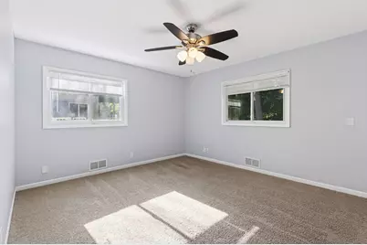 2465 Brunswick Avenue N, Golden Valley, MN 55422 - Photo 34