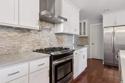 2465 Brunswick Avenue N, Golden Valley, MN 55422 - Photo 16