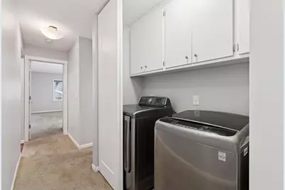 2465 Brunswick Avenue N, Golden Valley, MN 55422 - Photo 38