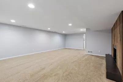 2465 Brunswick Avenue N, Golden Valley, MN 55422 - Photo 52