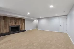 2465 Brunswick Ave N, Golden Valley, MN 55422 - Photo 46