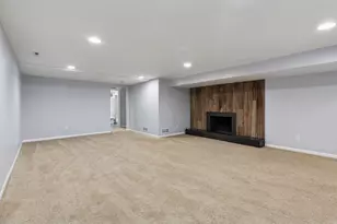 2465 Brunswick Ave N, Golden Valley, MN 55422 - Photo 44