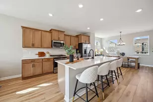 1531 Traverse Ln, West Saint Paul, MN 55118 - Photo 1