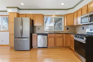 3520 68th St E, Inver Grove Heights, MN 55076 - Photo 8