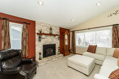 5731 Lancaster Place NW, Rochester, MN 55901 - Photo 14