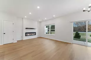 1530 Trellis Ln, West Saint Paul, MN 55118 - Photo 6